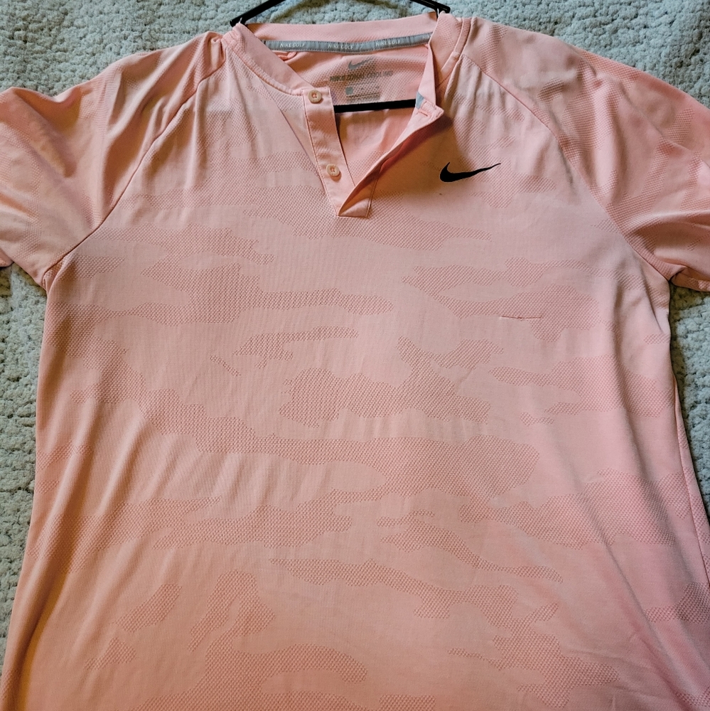 Nike Golf Shirt